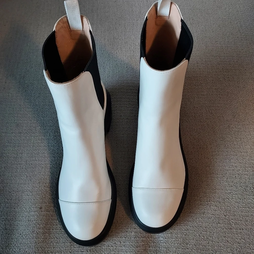 Stuart Weitzman Leather Norah Ivory Chelsea Leather Platform Boots